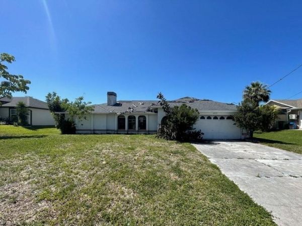 2236 SW 2nd TER , CAPE CORAL, FL 33991
