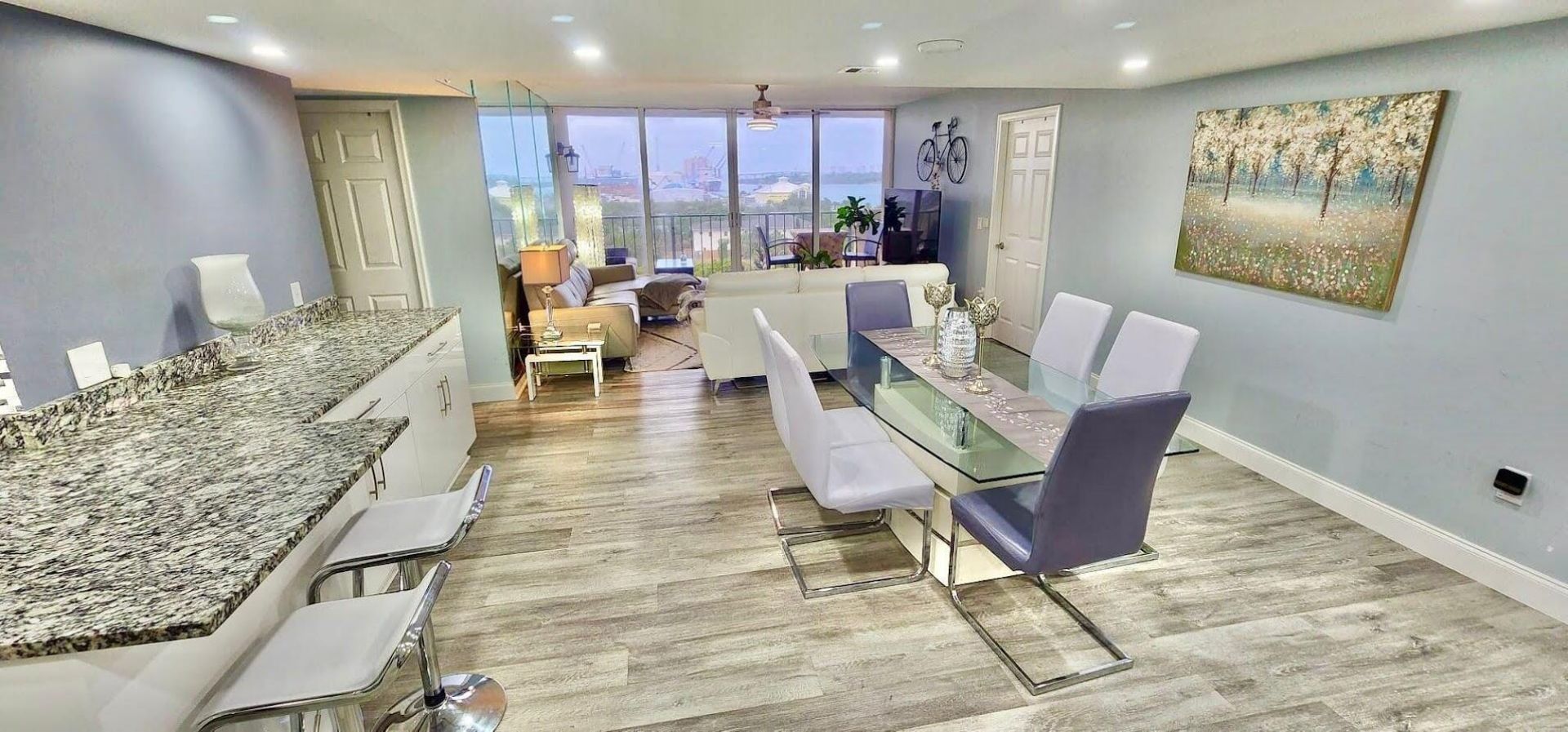 5600 N Flagler, Unit 707, West Palm Beach, FL 33407 Photo
