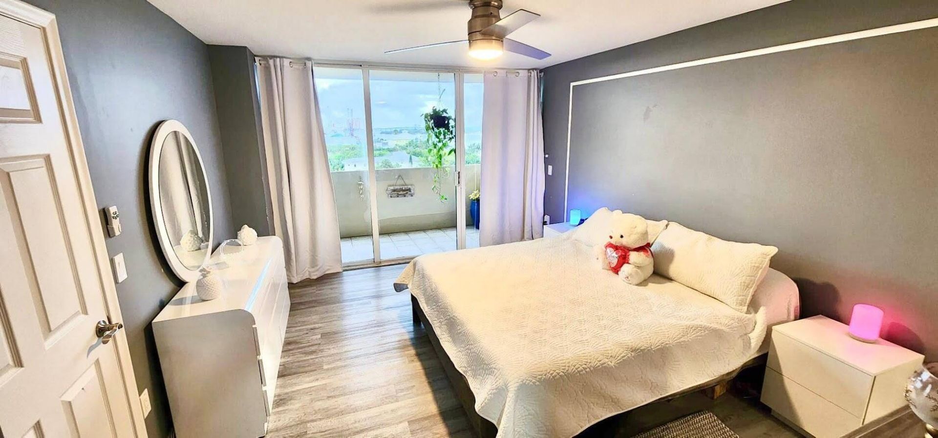 5600 N Flagler, Unit 707, West Palm Beach, FL 33407 Photo