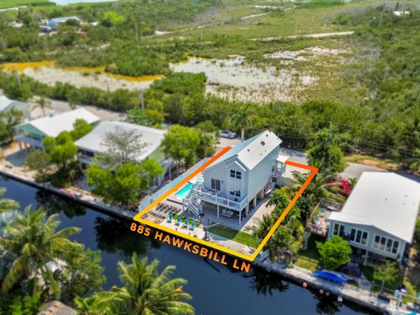 885 Hawksbill Lane, Sugarloaf, FL 33042