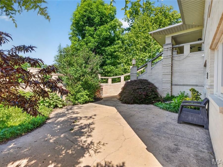 Property Image 61