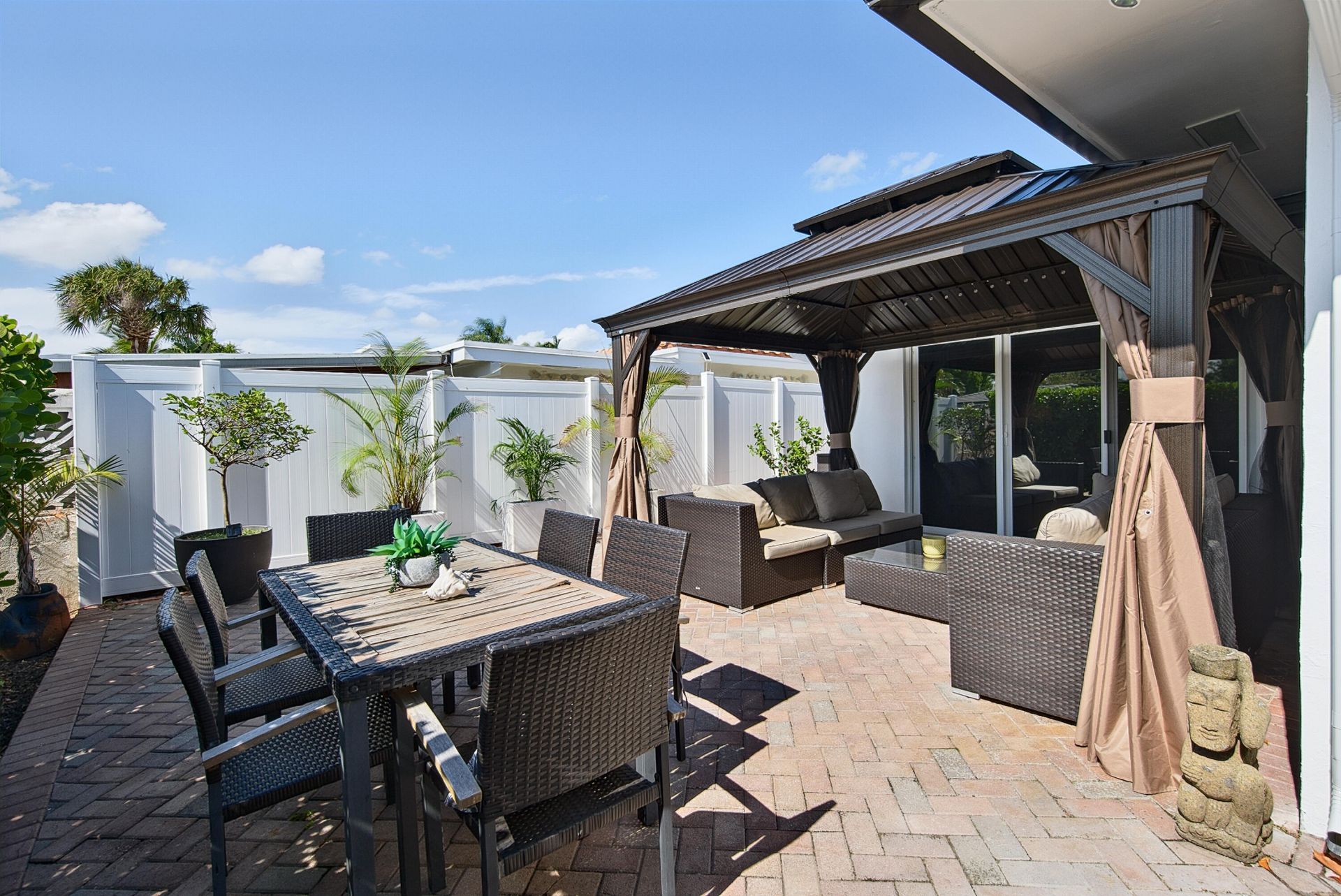 2125 NE 17th Terrace, Wilton Manors, FL 33305 Photo