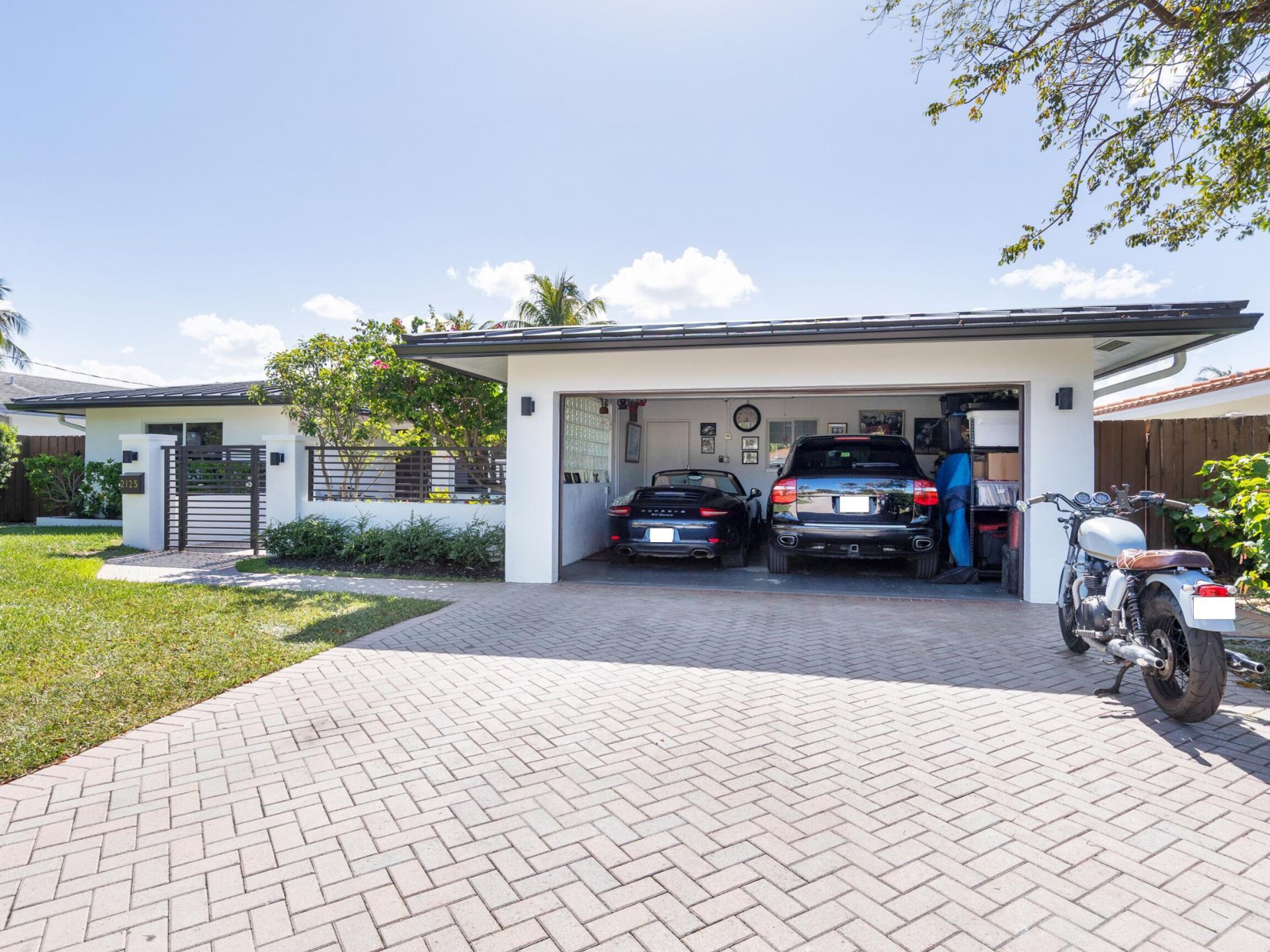2125 NE 17th Terrace, Wilton Manors, FL 33305 Photo
