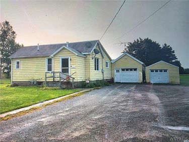 10826 Maple Ridge Road , Medina, NY 14103