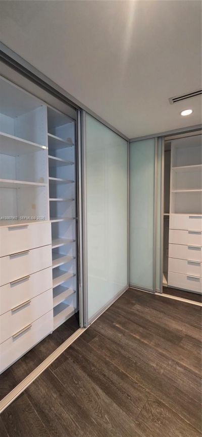 5255 Collins Ave , Unit 7G, Miami Beach, FL 33140 Photo