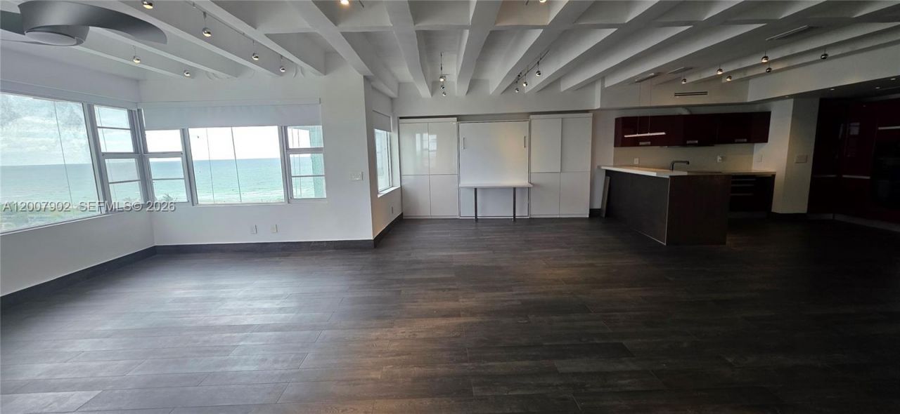 5255 Collins Ave , Unit 7G, Miami Beach, FL 33140 Photo