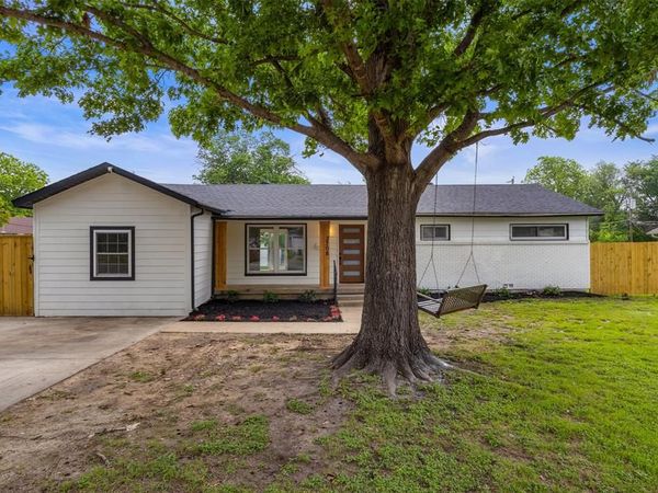 3708 Katrine Street , Haltom City, TX 76117