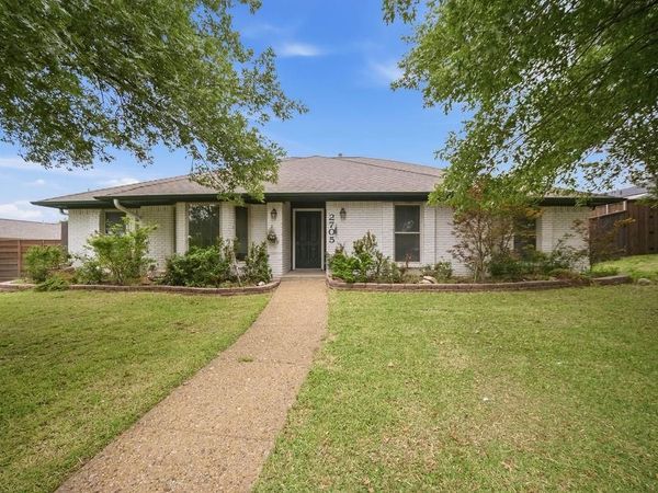 2705 Timberleaf Drive , Carrollton, TX 75006