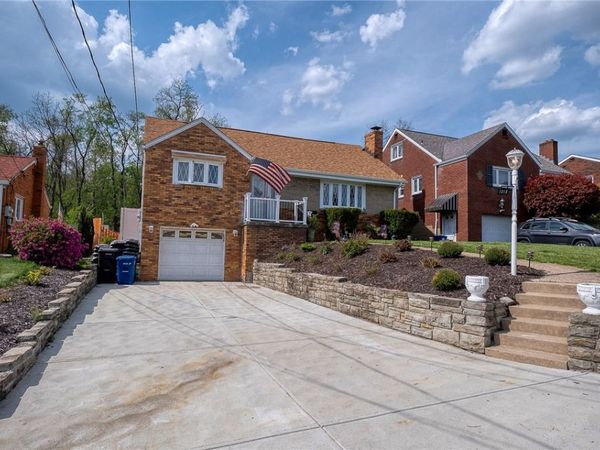 1019 Emery Dr, Pittsburgh, PA 15227