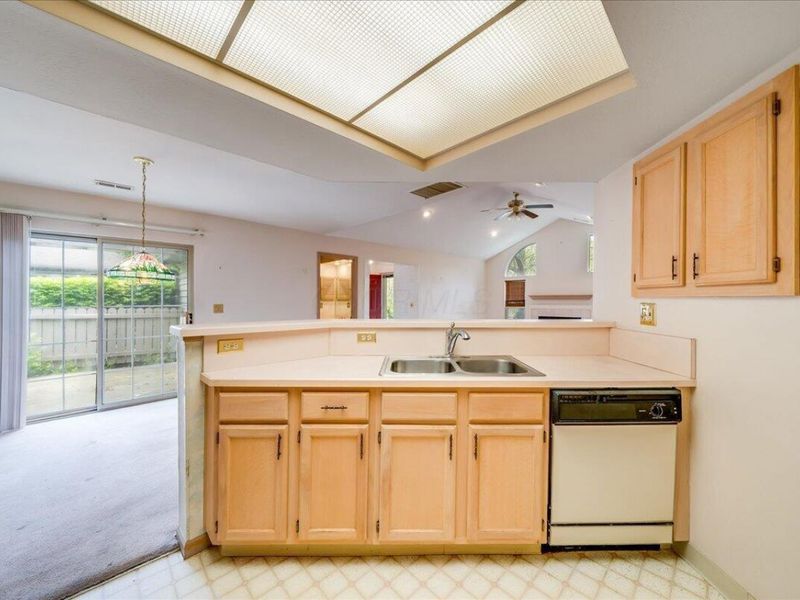 332 Hidden Ravines Drive, Powell, OH 43065 Photo 10