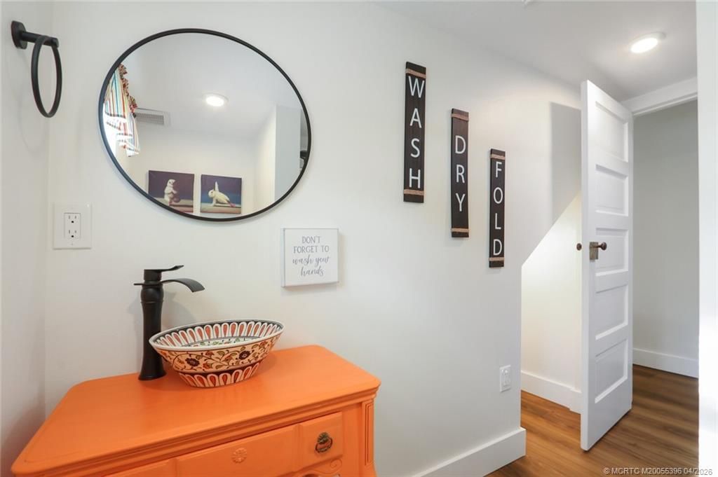 550 SW Riverview Street, Stuart, FL 34994 Photo