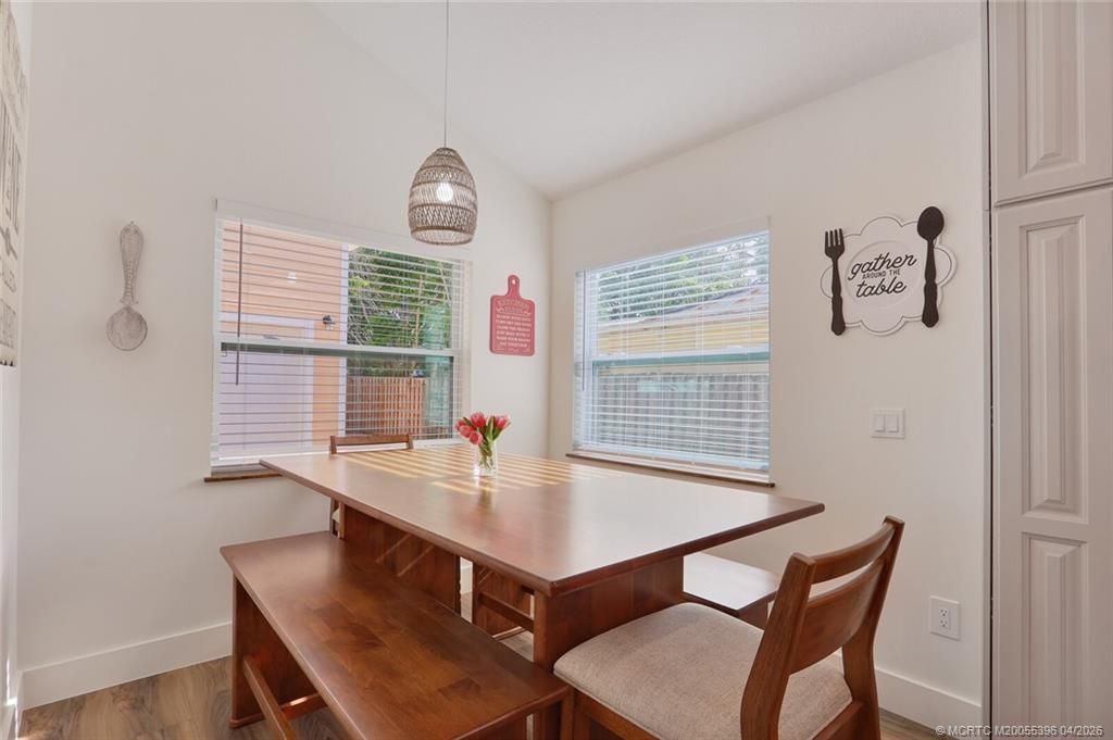 550 SW Riverview Street, Stuart, FL 34994 Photo