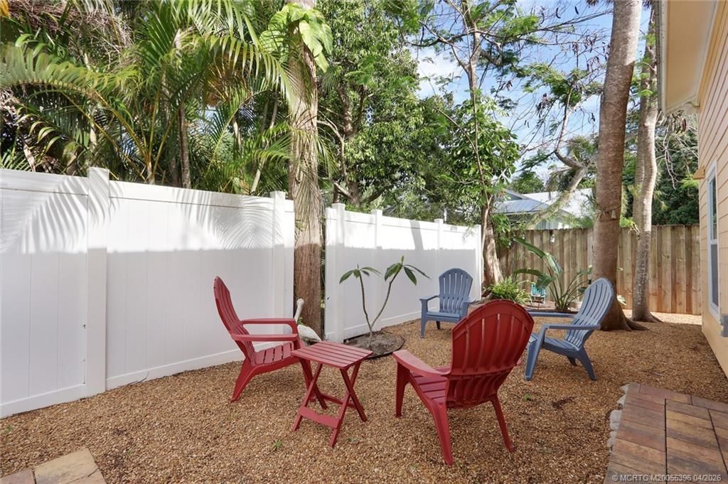 550 SW Riverview Street, Stuart, FL 34994 Photo