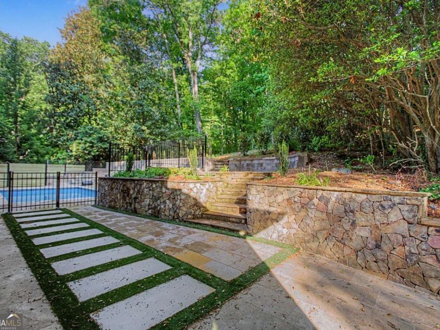 Property Image 34