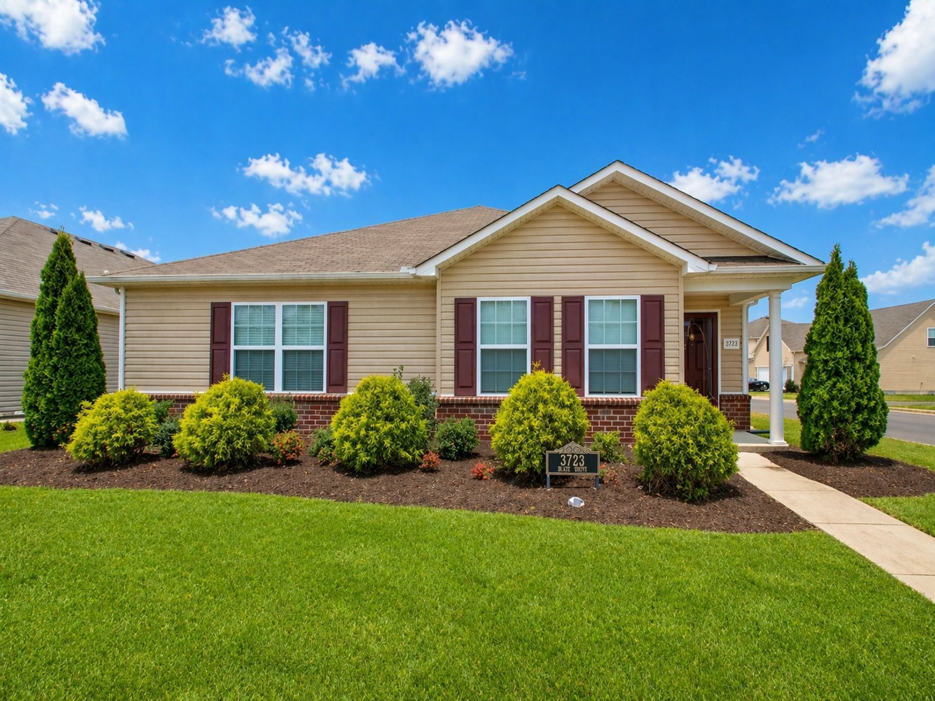 3723 Blaze Dr, Murfreesboro, TN 37128 Main Photo