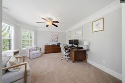 129 Bardwell Way  photo 4