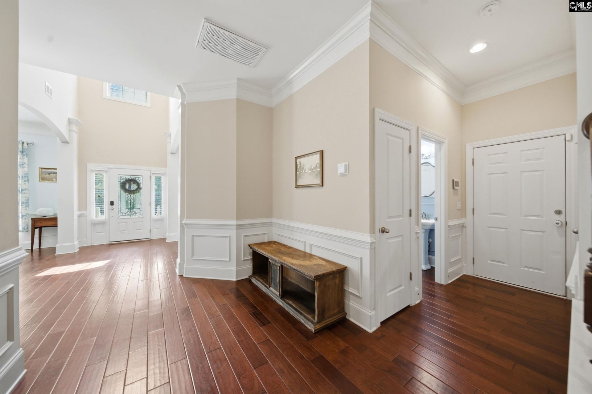 129 Bardwell Way  Photo 4