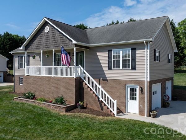 5087 South Oak Circle, Granite Falls, NC 28630