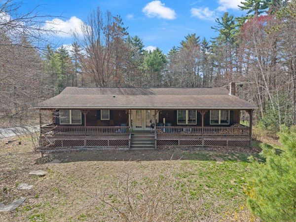 41 Friar Tuck Way, Wolfeboro, NH 03894