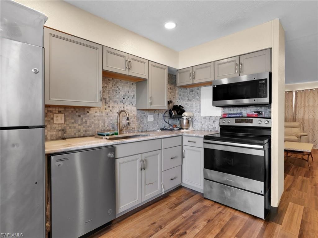 1560 Colonial Blvd, Unit 235, Fort Myers, FL 33907 Photo