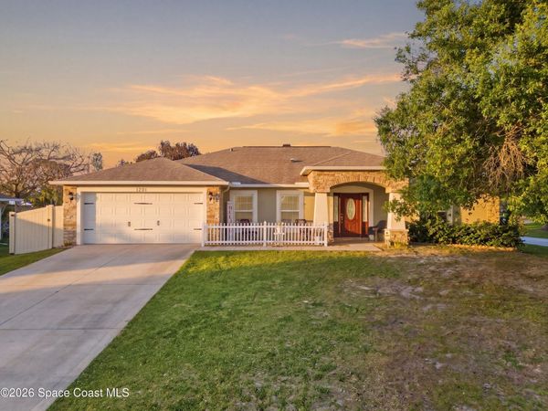 1201 Roslyn Avenue NW , Palm Bay, FL 32907