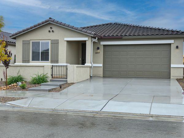 6017 Gilpin Drive SE, Albuquerque, NM 87106