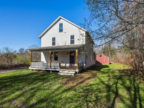 274 Sunderland Rd, Amherst, MA 01002