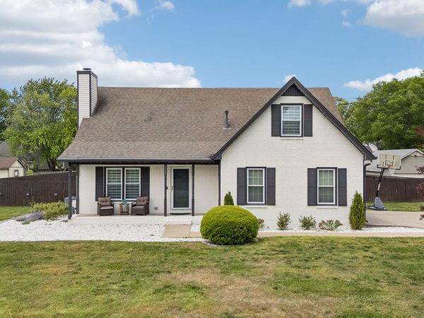 2207 General Kirk Dr , Murfreesboro, TN 37129