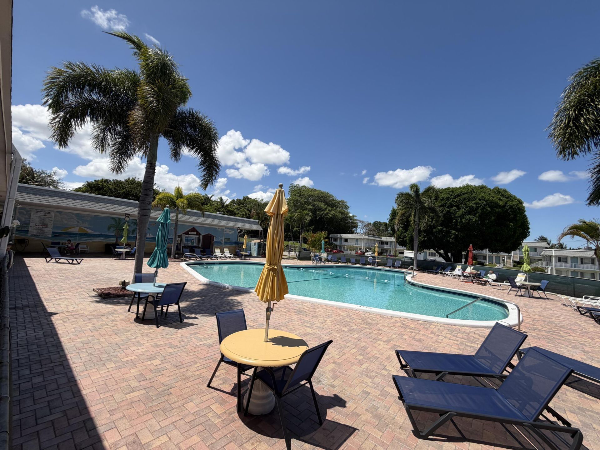 3322 Cynthia Lane, Unit 207, Lake Worth Beach, FL 33461 Photo