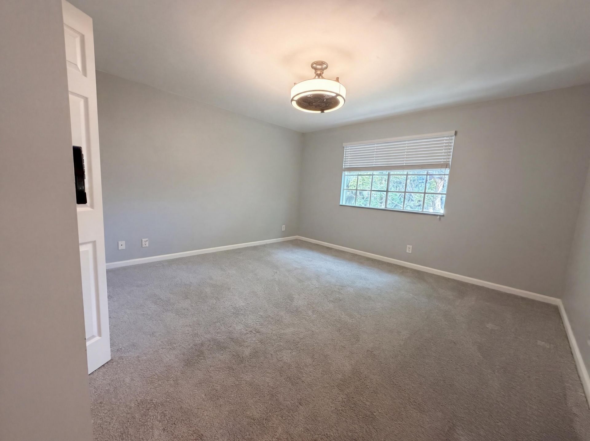 917 Imperial Lake Road, Lake Belvedere Estates, FL 33413 Photo