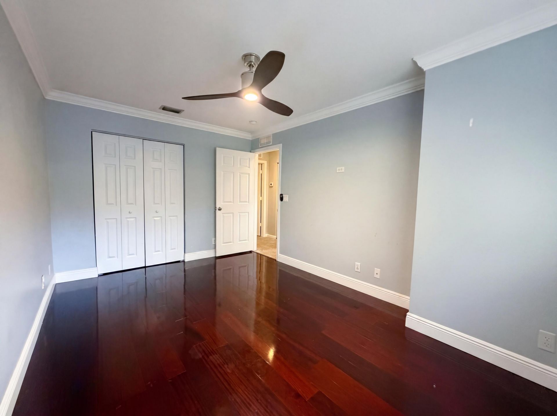 917 Imperial Lake Road, Lake Belvedere Estates, FL 33413 Photo