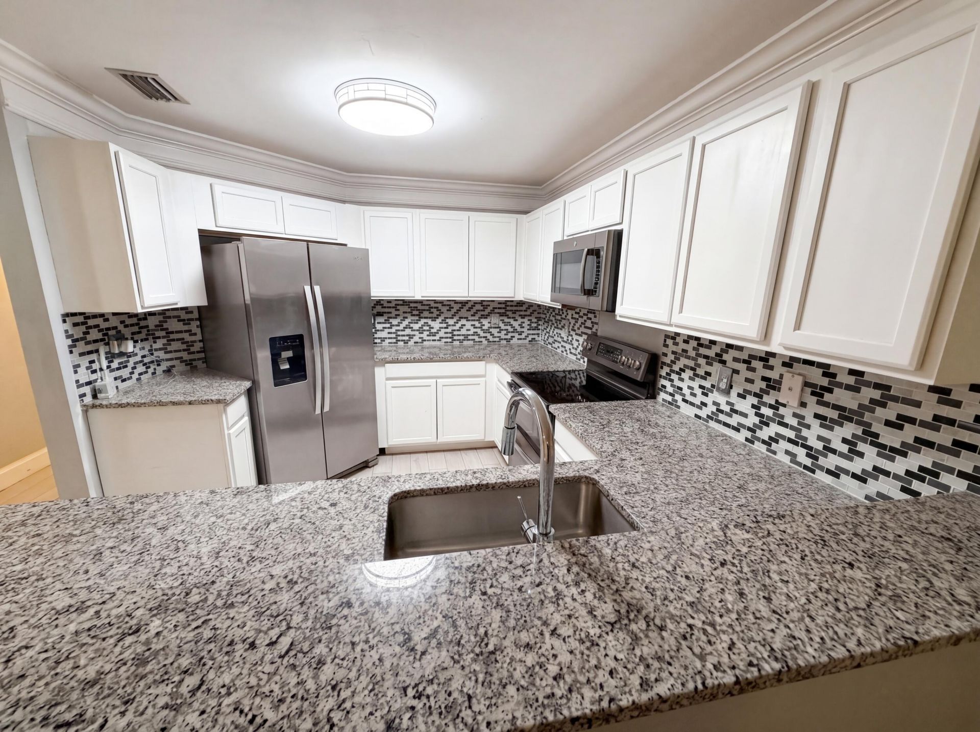 917 Imperial Lake Road, Lake Belvedere Estates, FL 33413 Photo