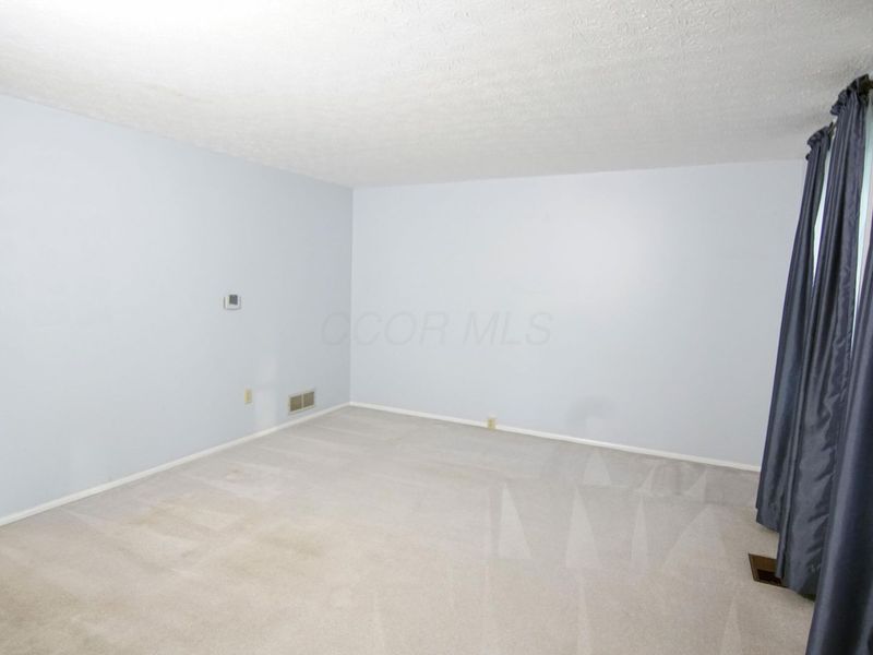 2953 Talbrock Circle, Dublin, OH 43017 Photo 4