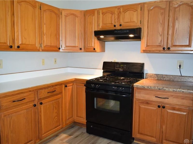 128 Heckman Drive, Englewood, OH 45322 Photo 12