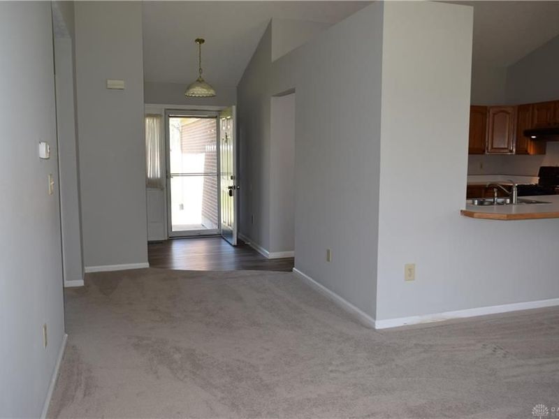 128 Heckman Drive, Englewood, OH 45322 Photo 8