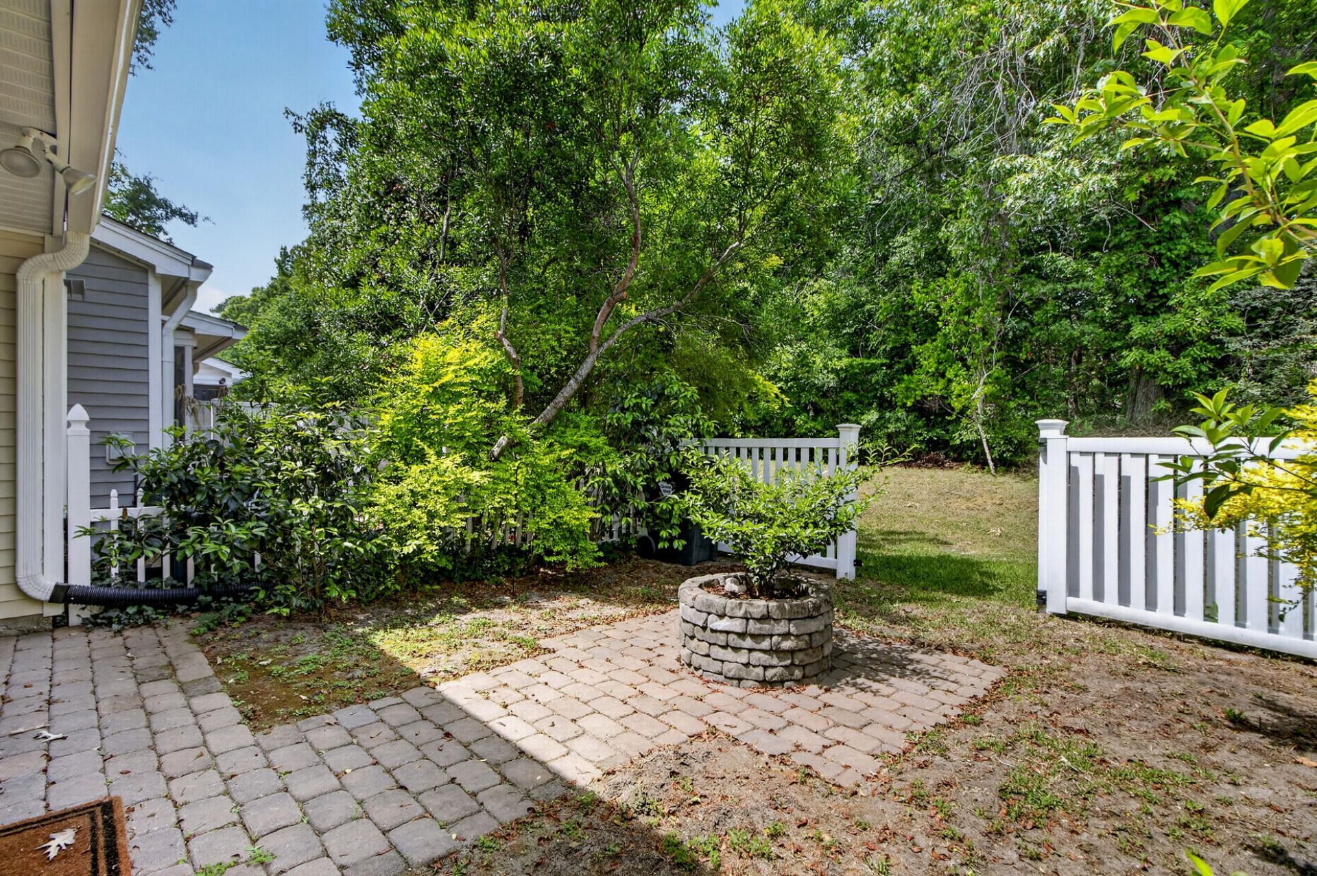 8673 Grassy Oak Trail Photo 25