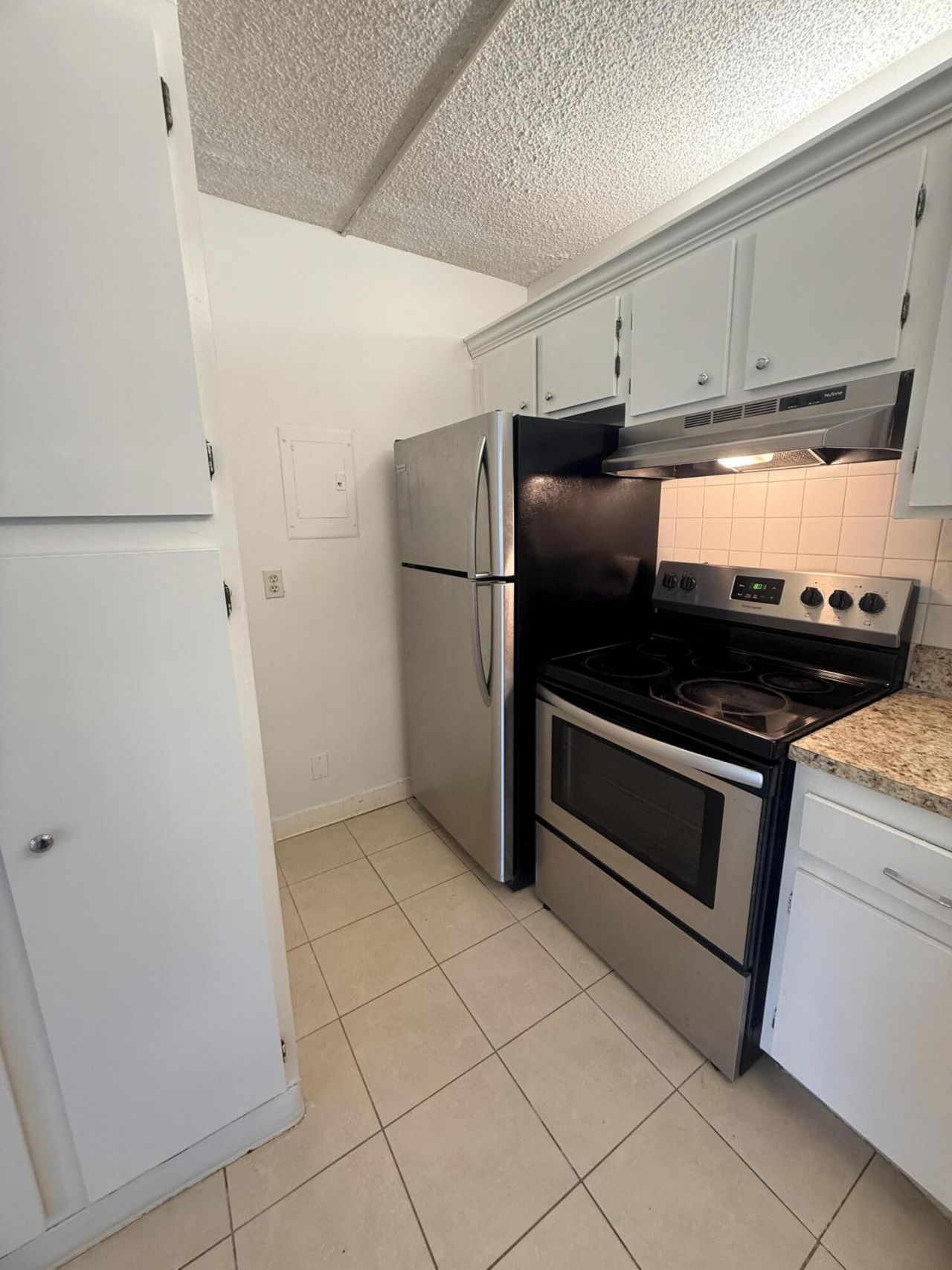 703 Sunny Pine Way, Unit C1, Greenacres, FL 33415 Photo