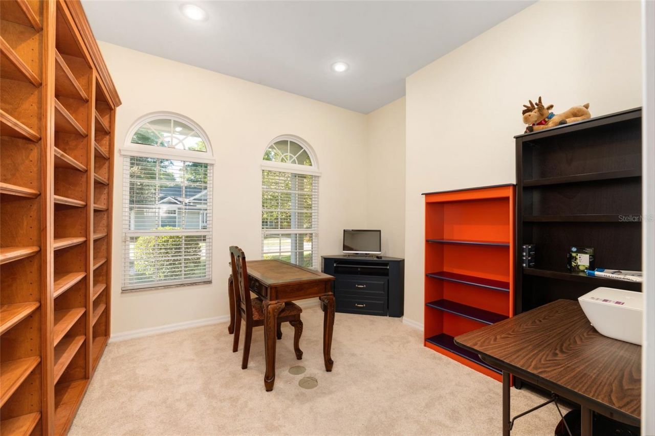 8476 SW 10th Road , Gainesville, FL 32607 Photo