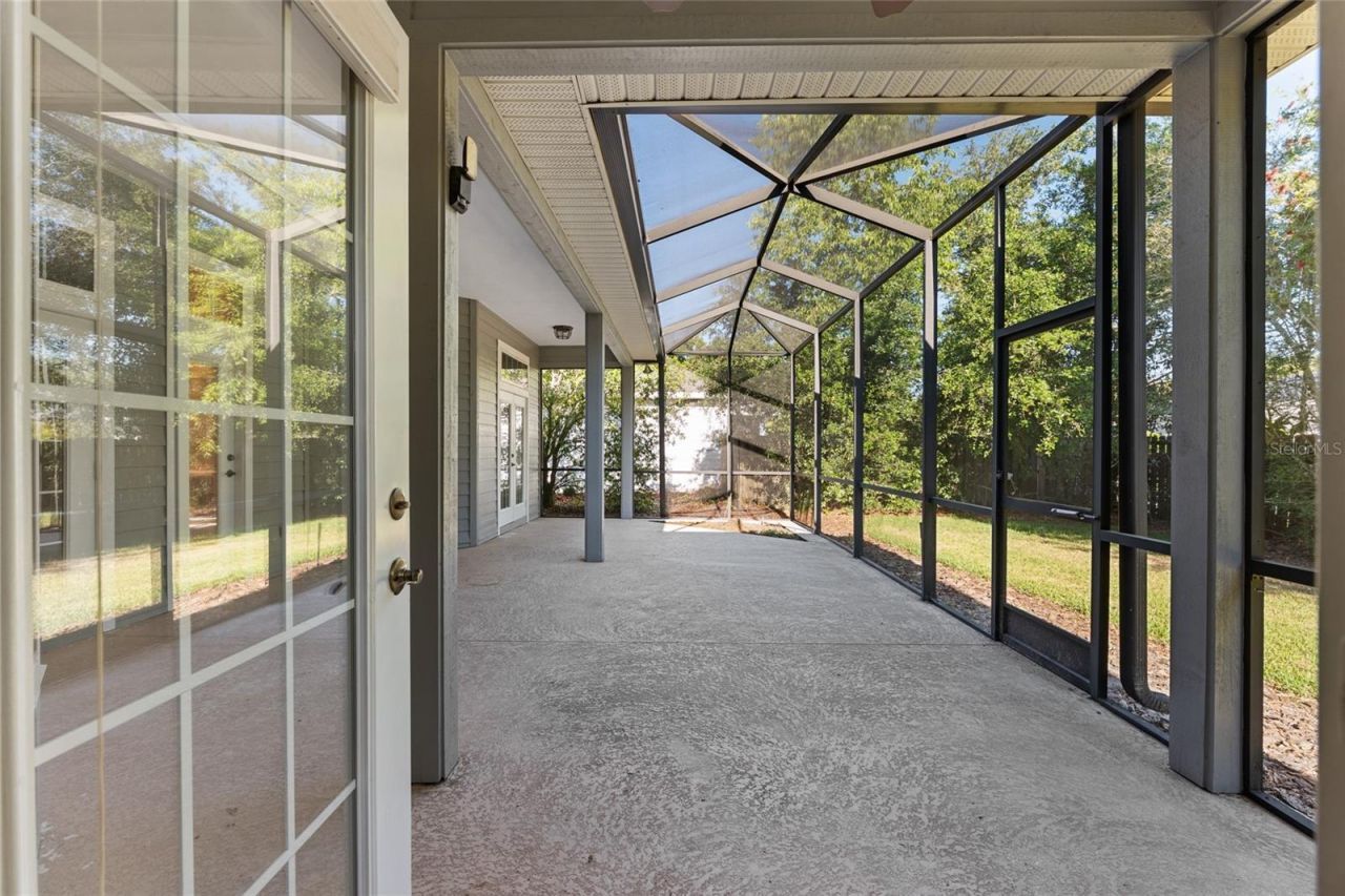 8476 SW 10th Road , Gainesville, FL 32607 Photo