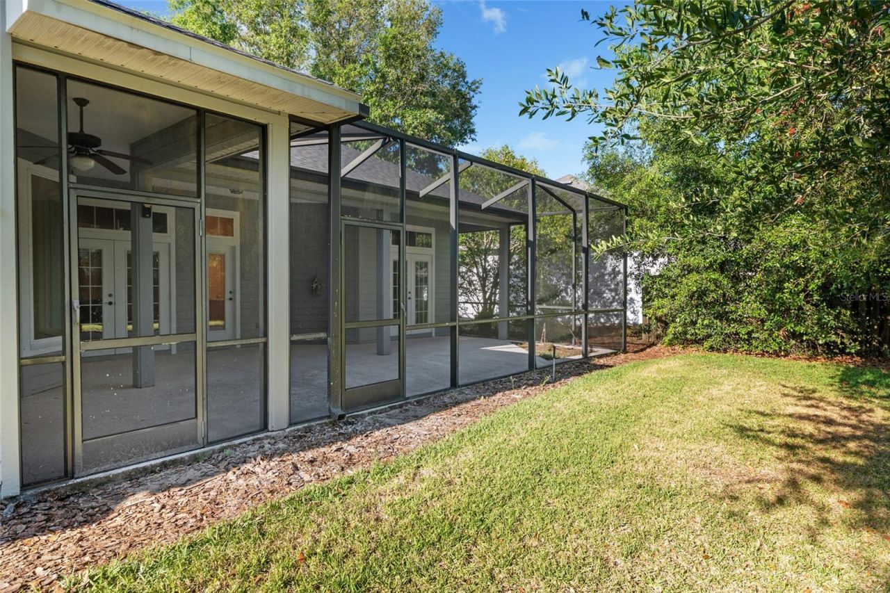 8476 SW 10th Road , Gainesville, FL 32607 Photo