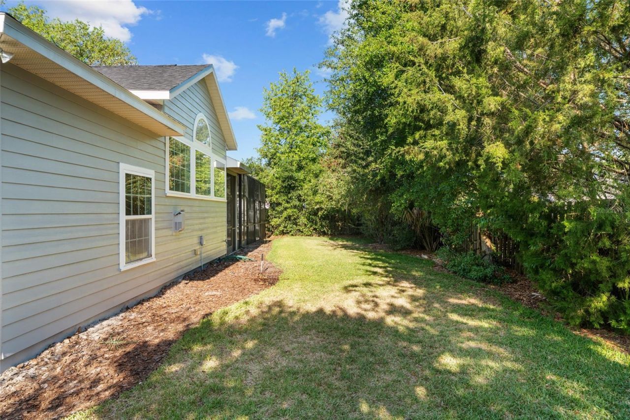 8476 SW 10th Road , Gainesville, FL 32607 Photo