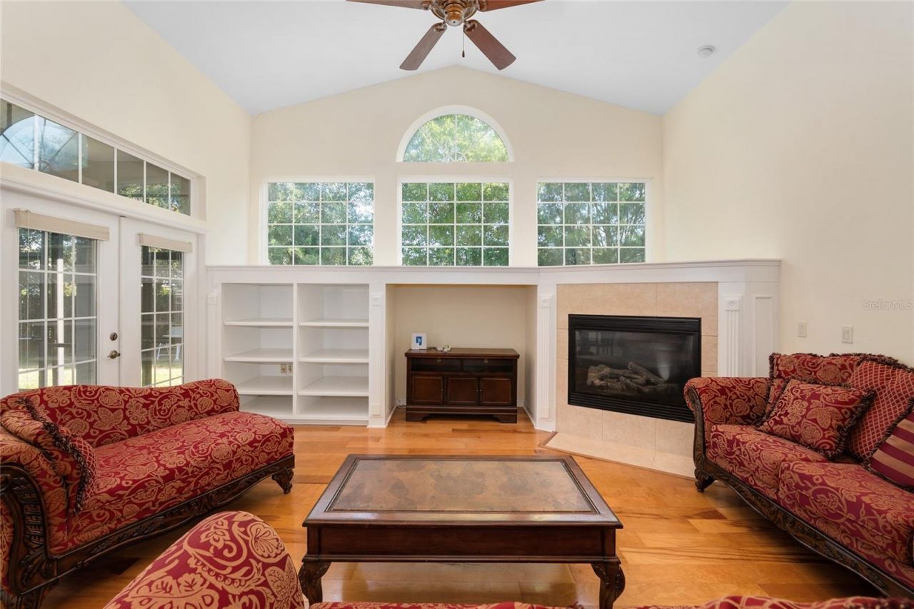 8476 SW 10th Road , Gainesville, FL 32607 Photo