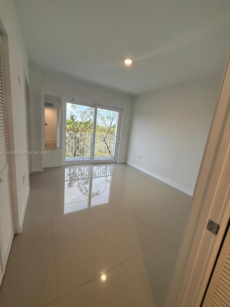 25664 SW 143rd Path , Unit 25664, Homestead, FL 33032 Photo