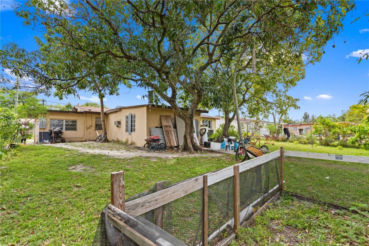 10920 NW 12th Ct , Miami, FL 33167 Photo