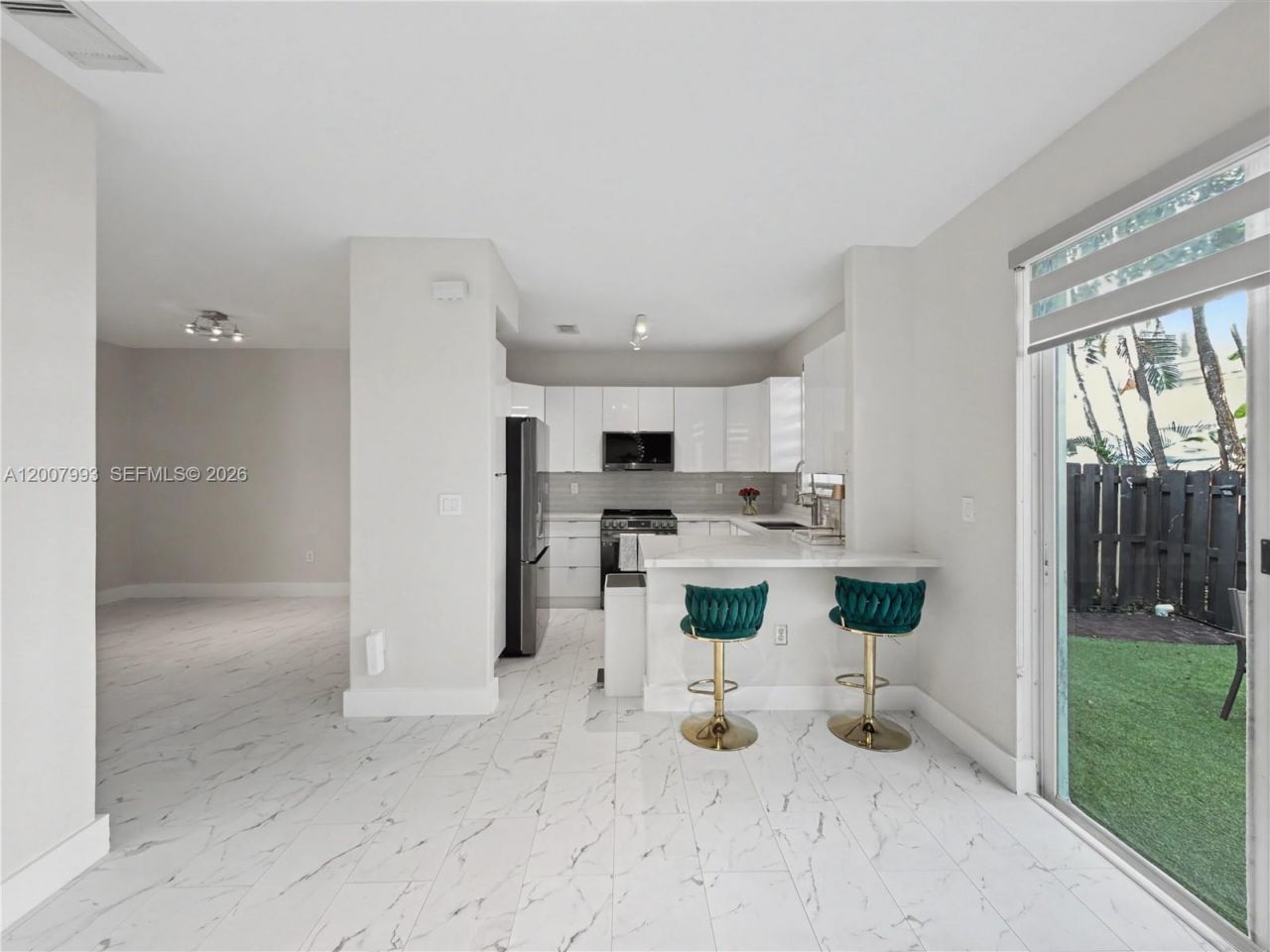 7876 NW 109th Path , Doral, FL 33178 Photo