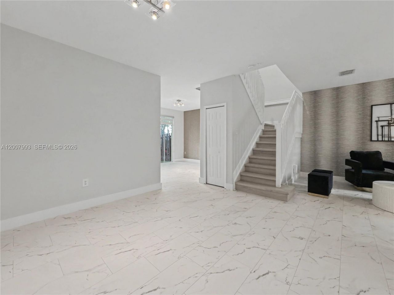 7876 NW 109th Path , Doral, FL 33178 Photo