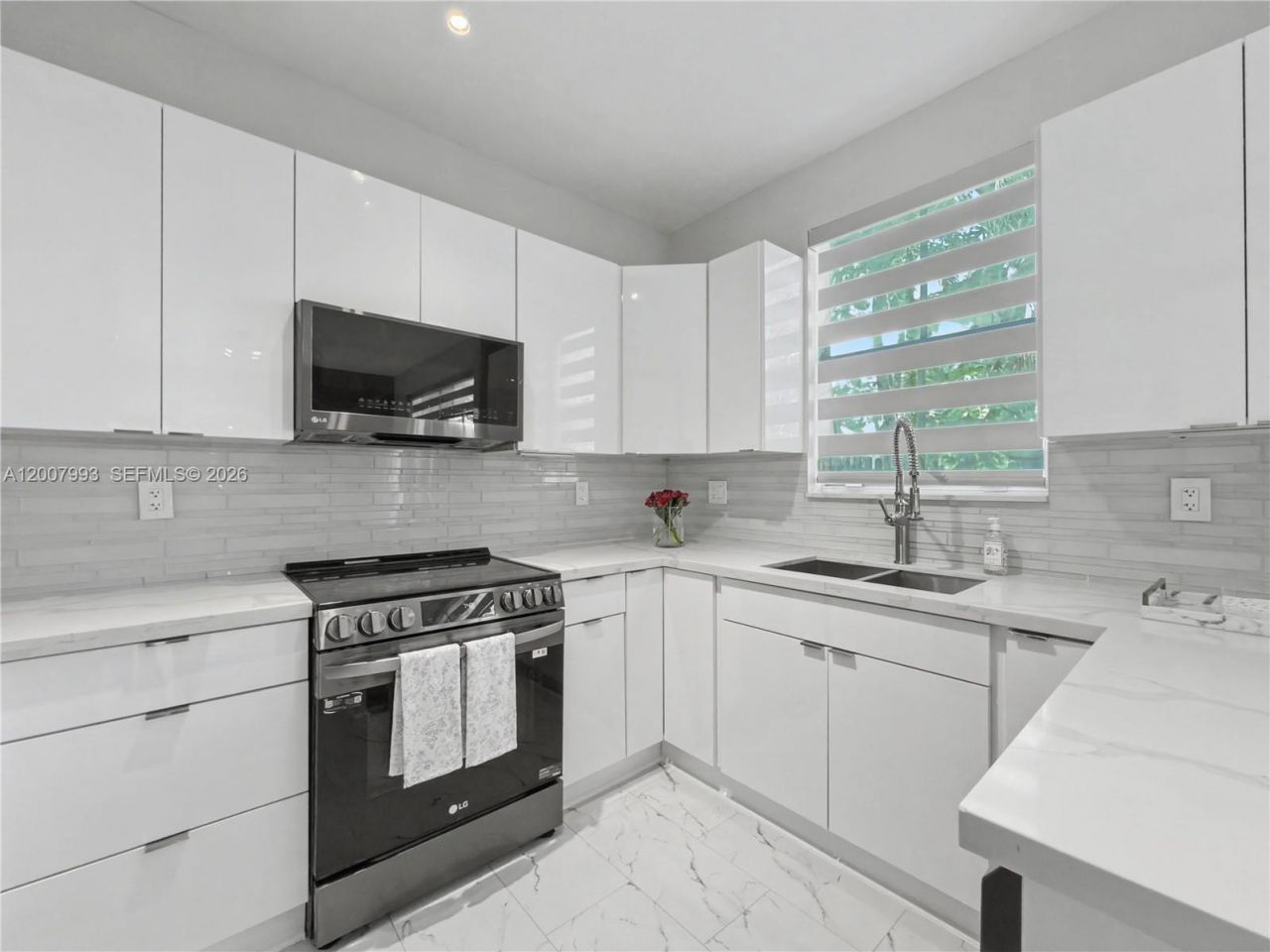 7876 NW 109th Path , Doral, FL 33178 Photo