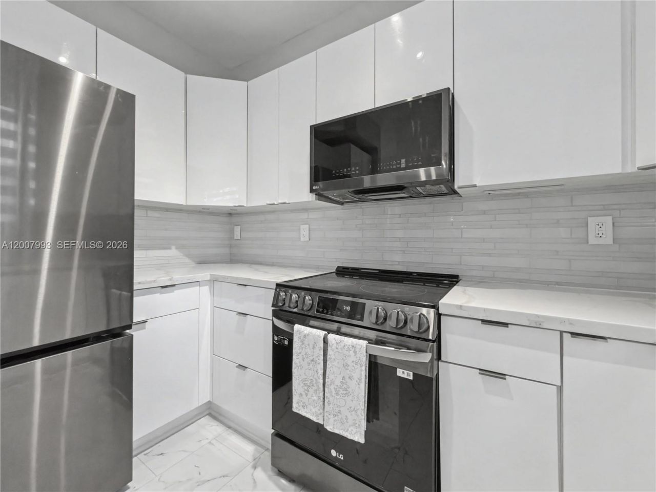 7876 NW 109th Path , Doral, FL 33178 Photo