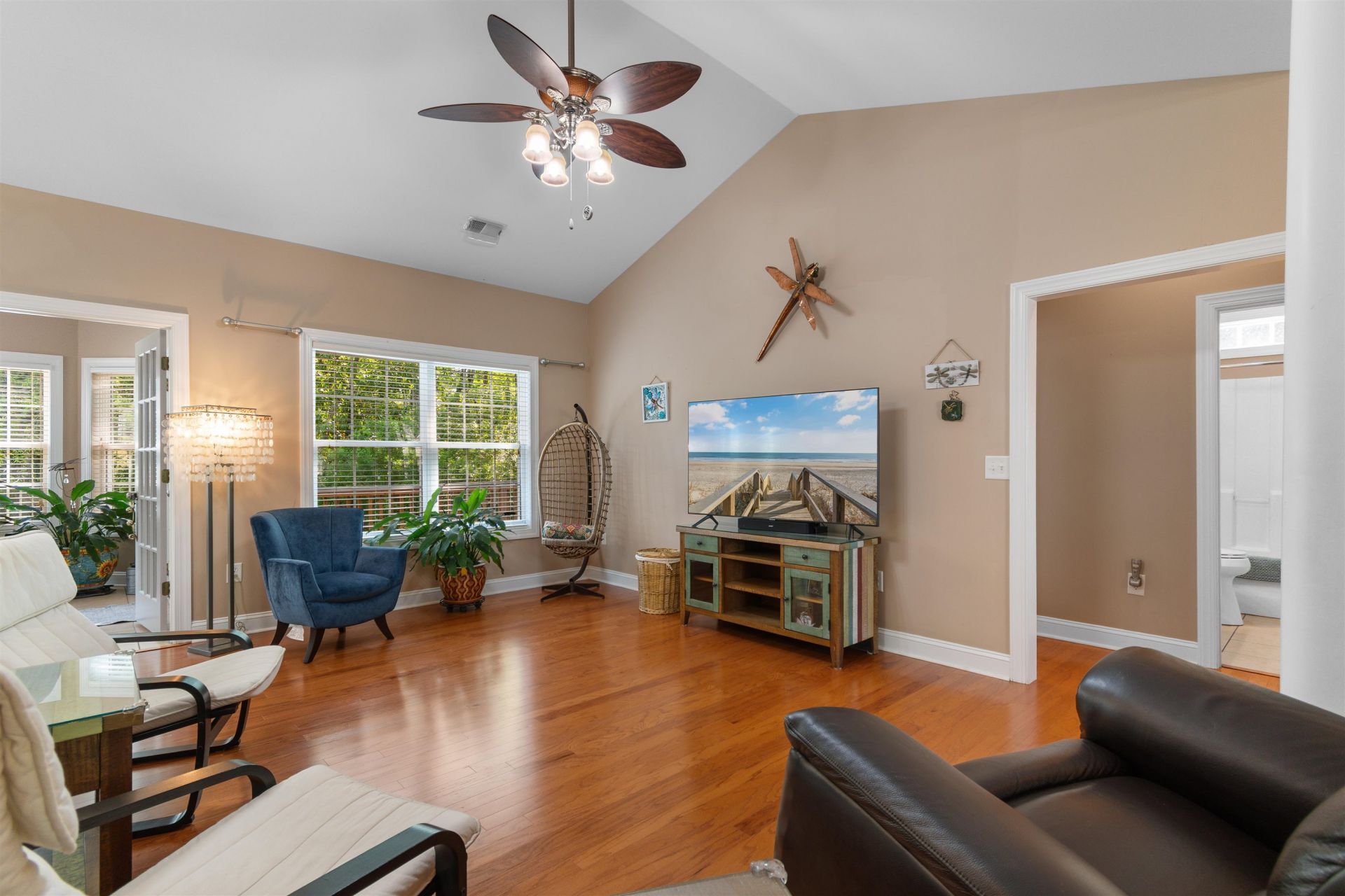 4387 Mccorsley Ave. Photo 12