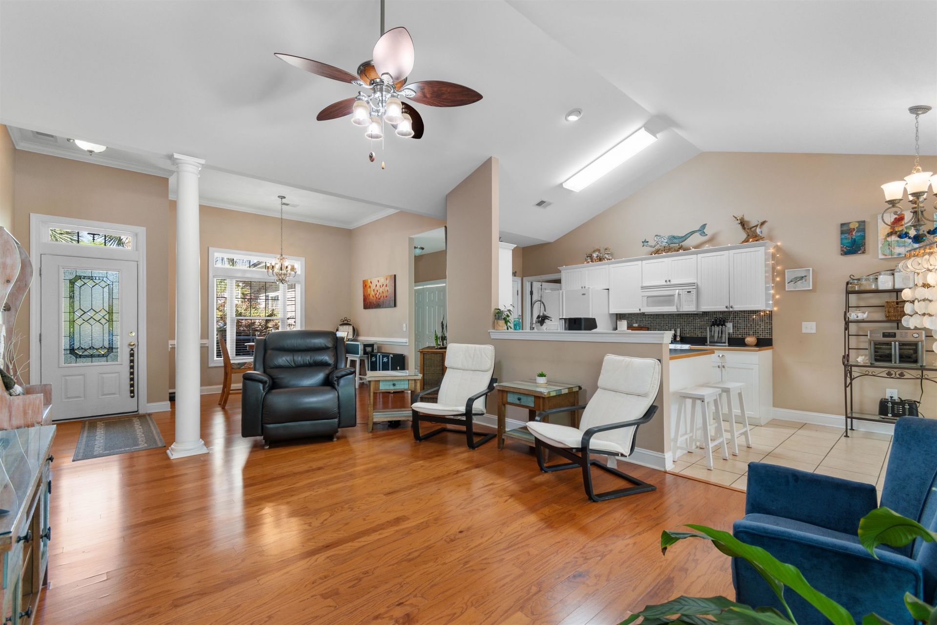 4387 Mccorsley Ave. Photo 15